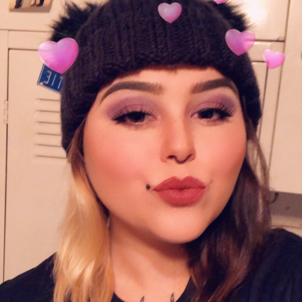 Meet your Posher, Kiera